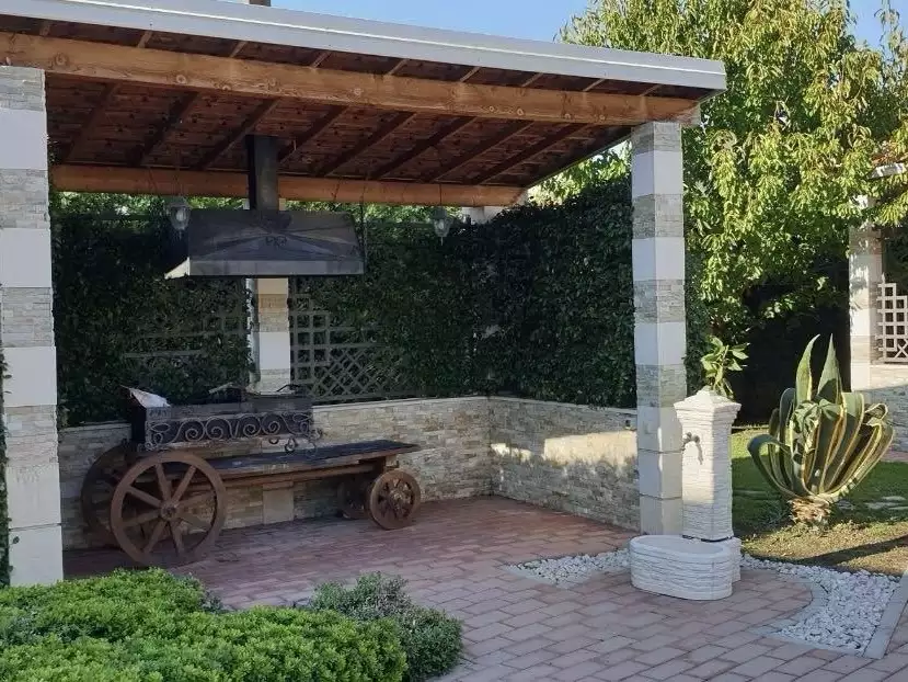 House 1000m² in Spain, Barcelona. Priced at 1200000€ rent photo-5
