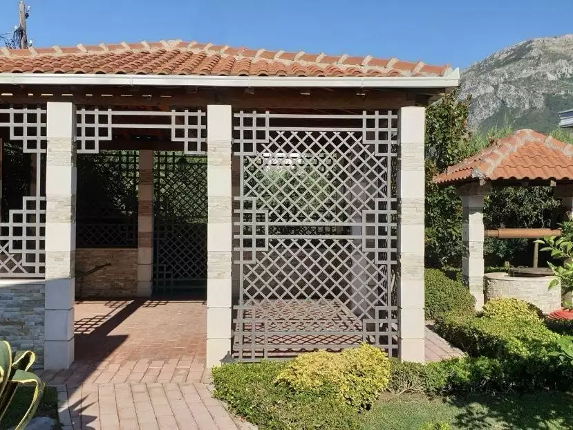 House 1000m² in Spain, Barcelona. Priced at 1200000€ rent photo-19