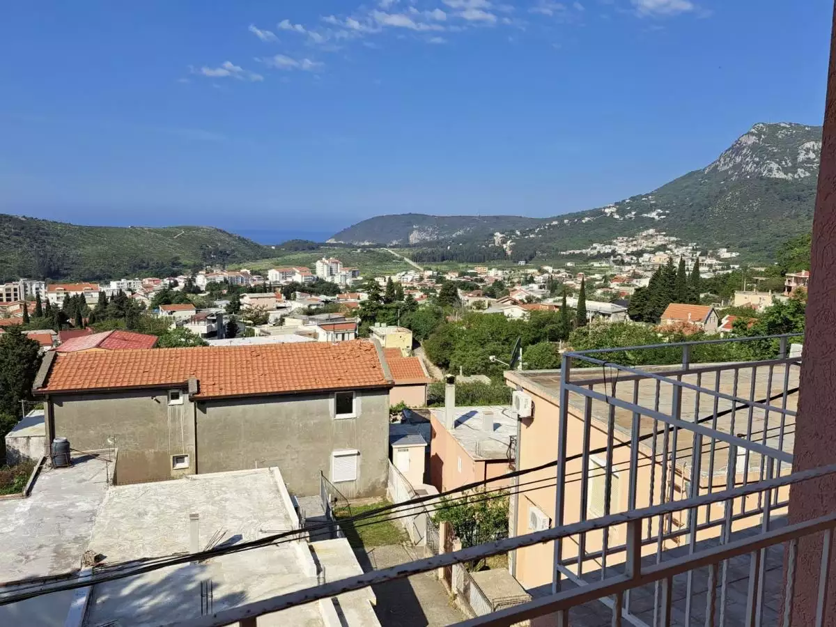 House 207m² in Montenegro, Sutomore. Priced at 140000€ rent photo-7