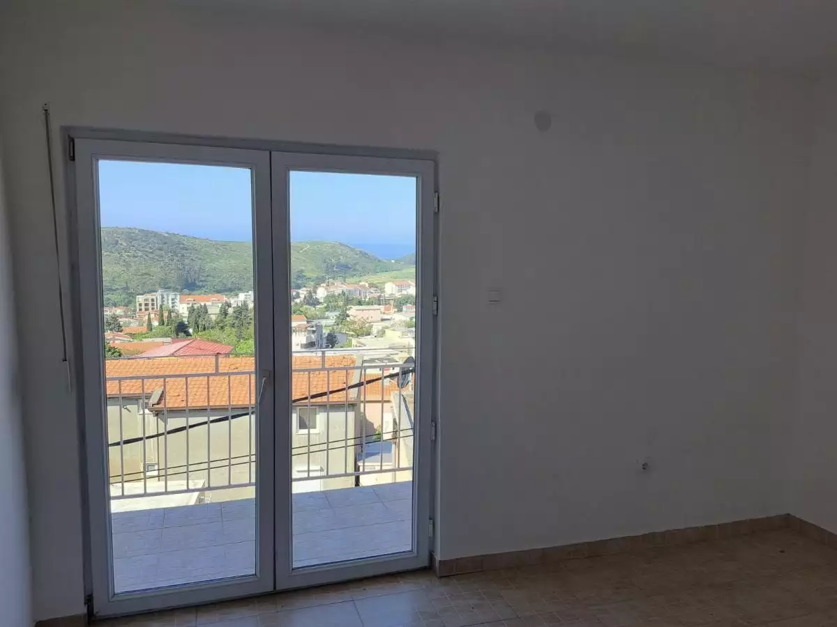 House 207m² in Montenegro, Sutomore. Priced at 140000€ rent photo-10