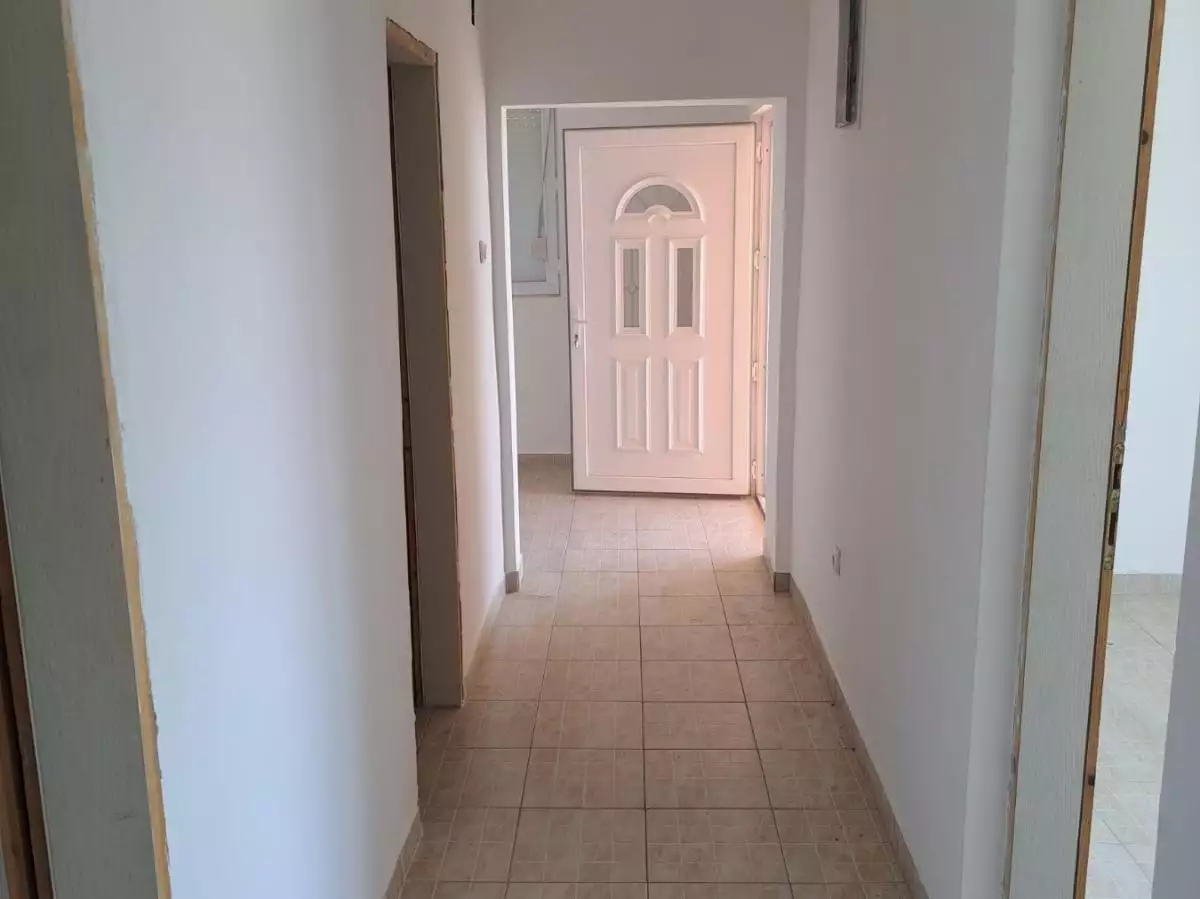 House 207m² in Montenegro, Sutomore. Priced at 140000€ rent photo-19