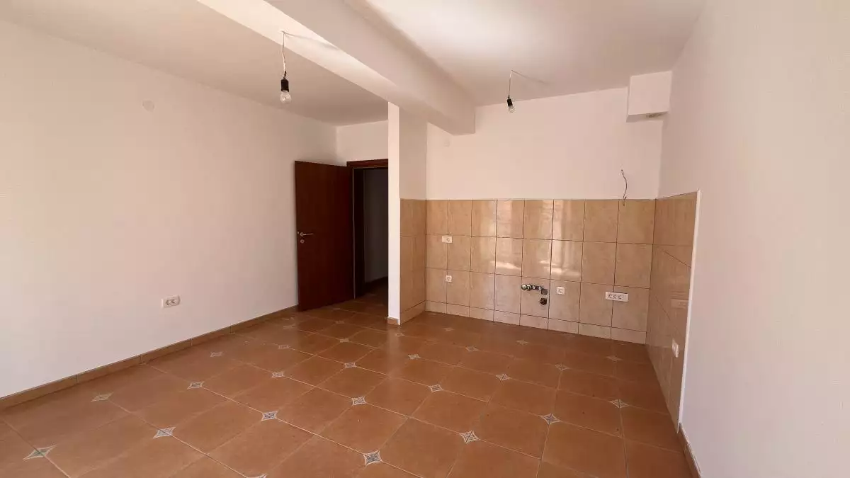Flat 42m² in Montenegro, Muo. Priced at 85000€ rent photo-3