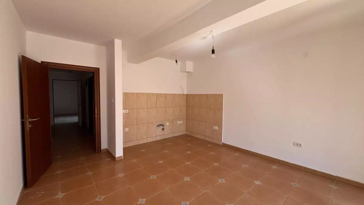 Flat 42m² in Montenegro, Muo. Priced at 85000€ rent photo-6