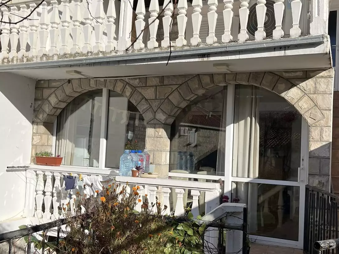 House 180m² in Montenegro, Becici. Priced at 180000€ rent photo-20