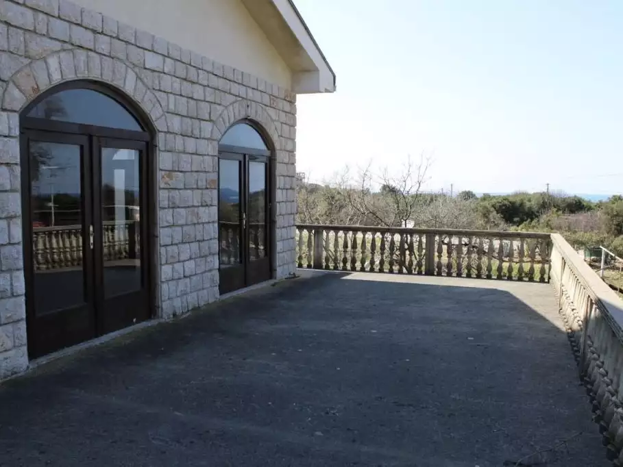 Hotels 274m² in Montenegro, Utjeha. Priced at 550000€ rent photo-16