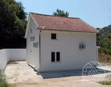 Buy in Montenegro for 140000€