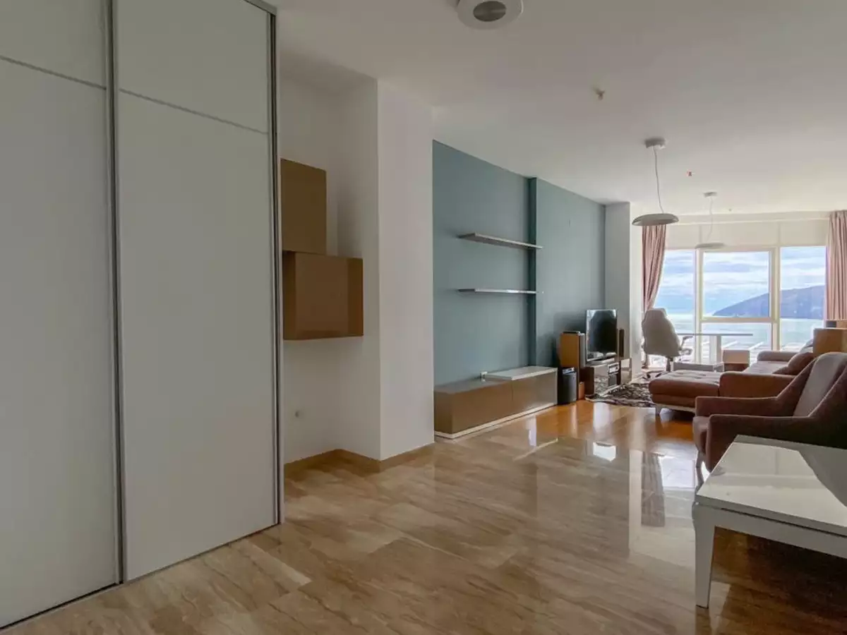 Flat 77m² in Montenegro, Budva. Priced at 349000€ rent photo-5