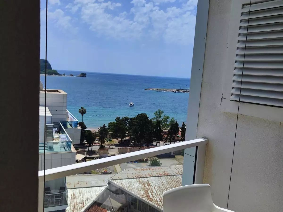 Flat 77m² in Montenegro, Budva. Priced at 349000€ rent photo-8