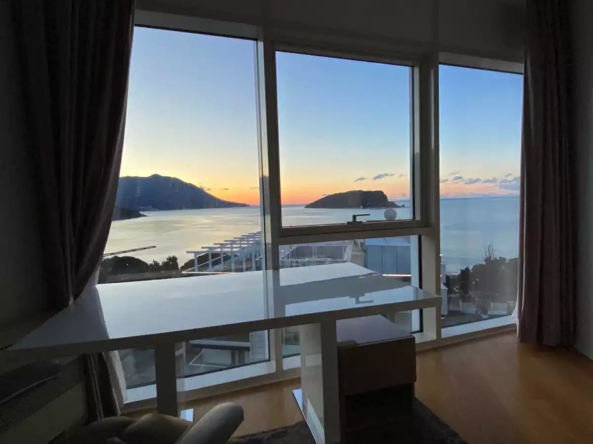 Flat 77m² in Montenegro, Budva. Priced at 349000€ rent photo-19