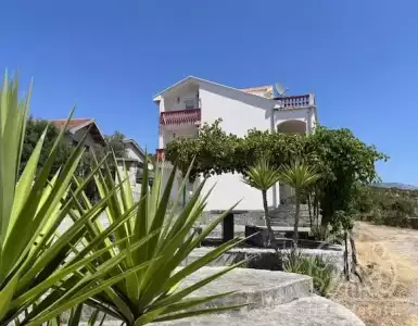 Buy in Montenegro for 630000€