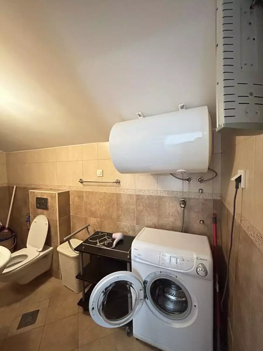 Flat 57m² in Montenegro, Risan. Priced at 115000€ rent photo-7