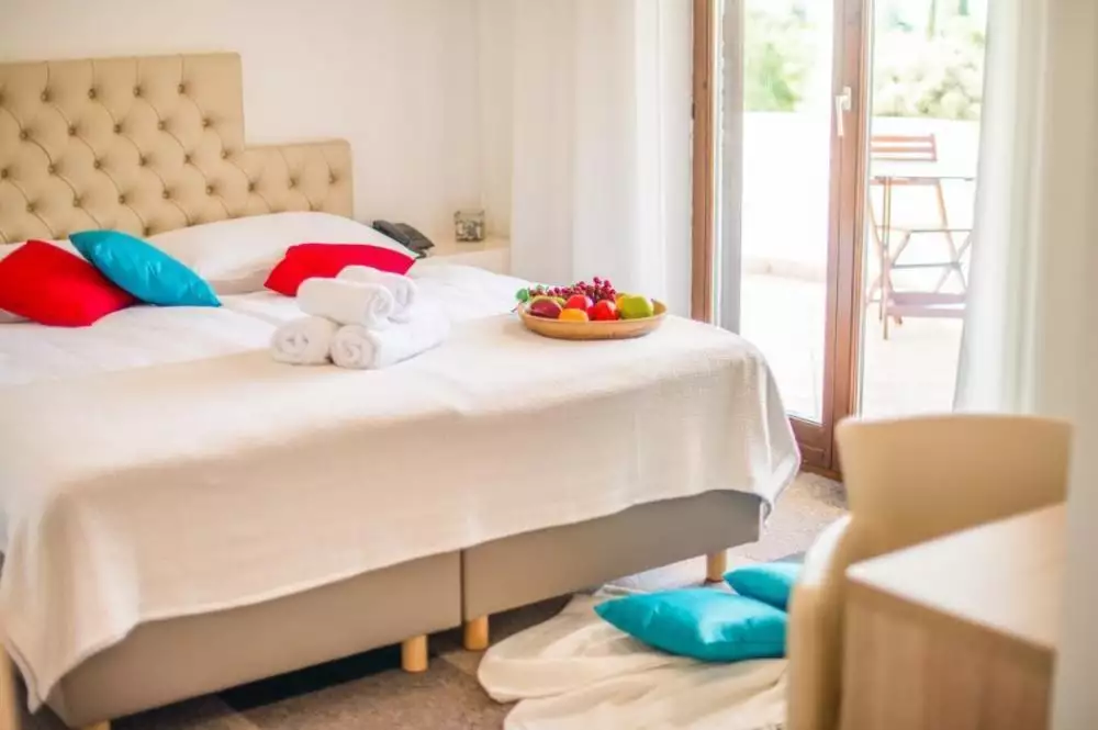 Hotels 1200m² in Croatia, Porec. Priced at 7000000€ rent photo-6