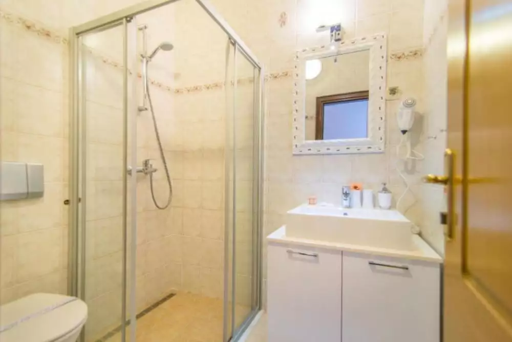 Hotels 1200m² in Croatia, Porec. Priced at 7000000€ rent photo-8