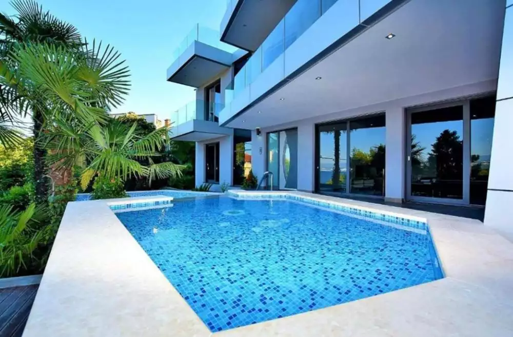 Villa 756m² in Croatia, Opatija. Priced at 3990000€ rent photo-2