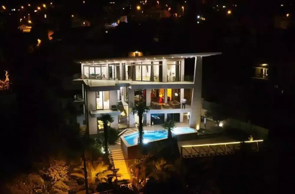 Villa 756m² in Croatia, Opatija. Priced at 3990000€ rent photo-24