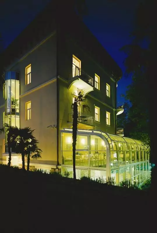 Hotels 1300m² in Croatia, Lovran. Priced at 4000000€ rent photo-6