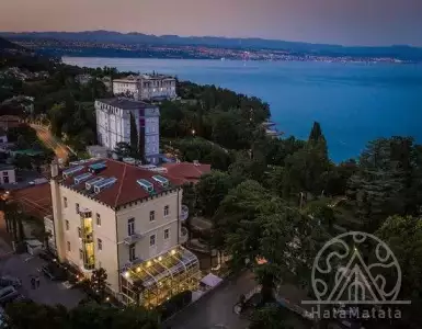 Buy in Croatia for 4000000€