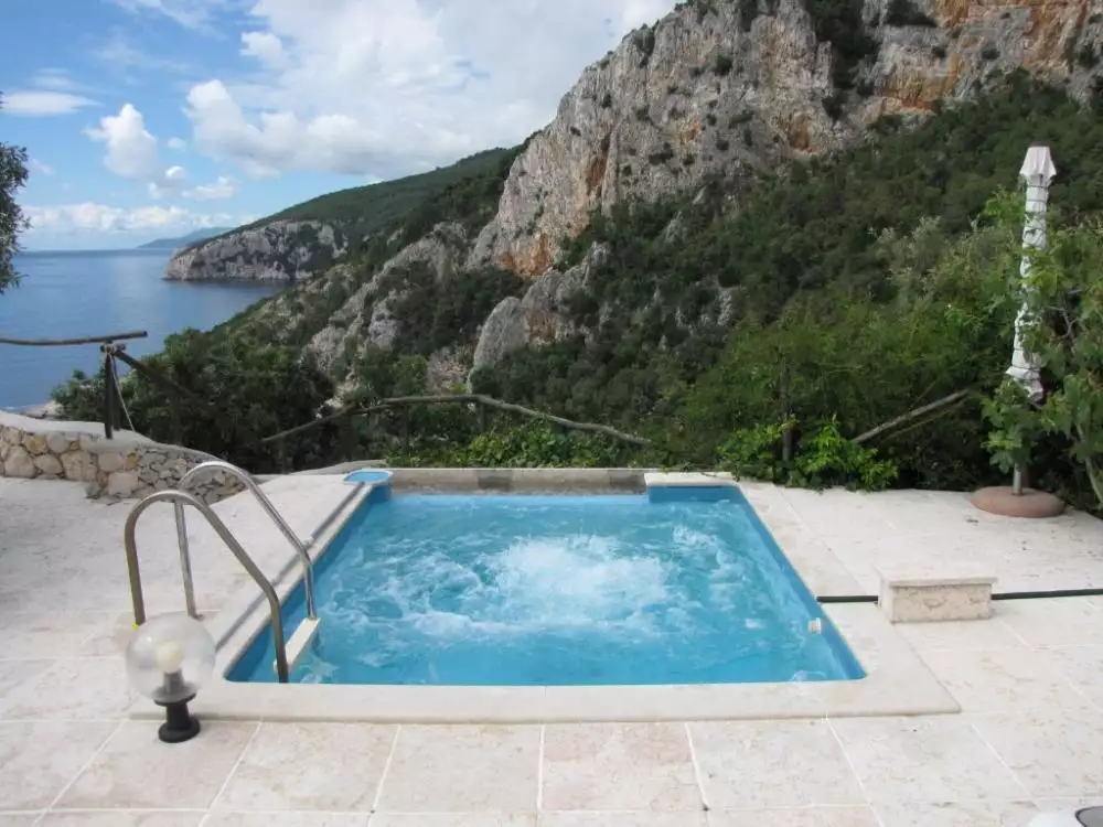 Villa 90m² in Croatia, Brsec. Priced at 2000000€ rent photo-8
