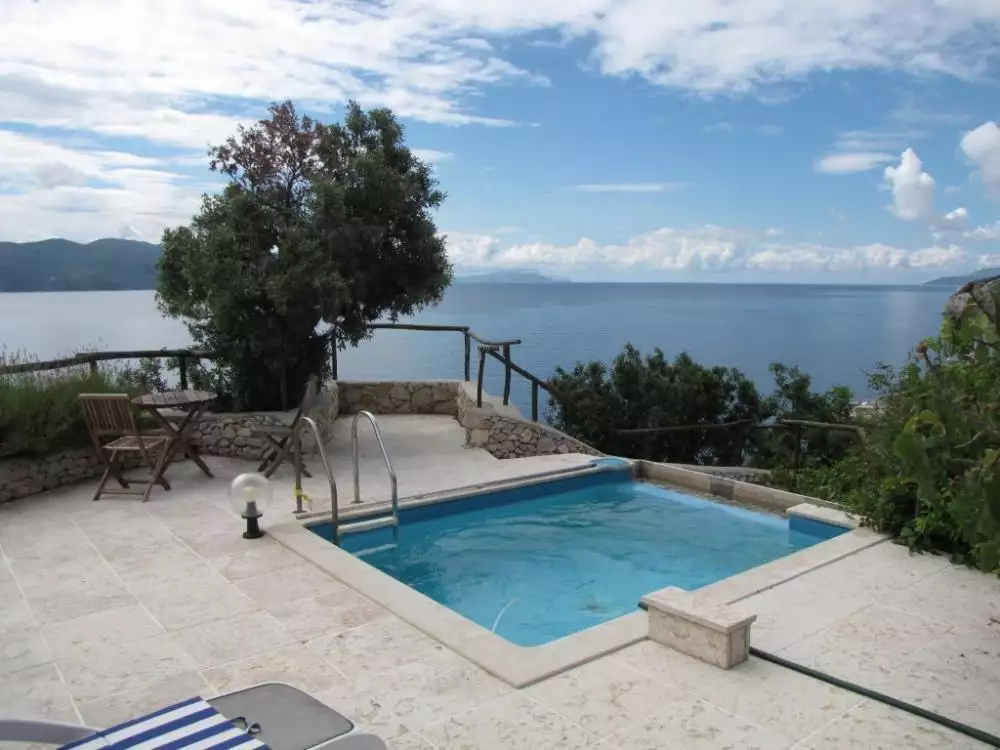 Villa 90m² in Croatia, Brsec. Priced at 2000000€ rent photo-9