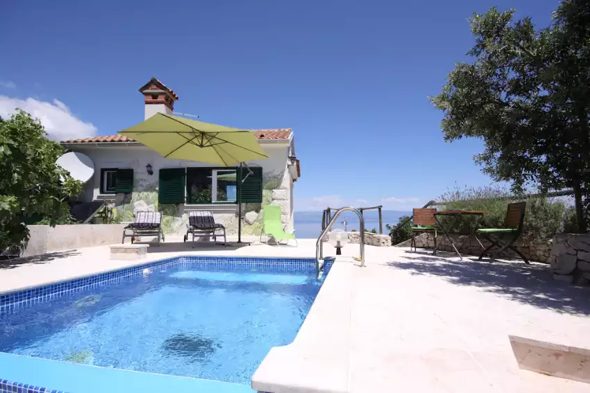 Villa 90m² in Croatia, Brsec. Priced at 2000000€ rent photo-20