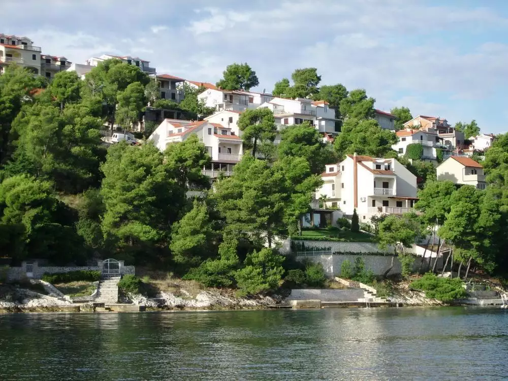 Villa 400m² in Croatia, Ciovo. Priced at 2400000€ rent photo-6