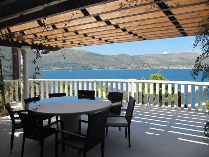 Villa 400m² in Croatia, Ciovo. Priced at 2400000€ rent photo-13