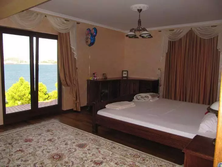 Villa 400m² in Croatia, Ciovo. Priced at 2400000€ rent photo-15