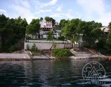 Buy in Croatia for 2400000€