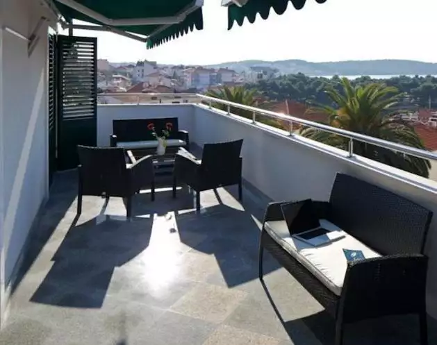 Hotels 1m² in Croatia, Ciovo. Priced at 999000€ rent photo-2