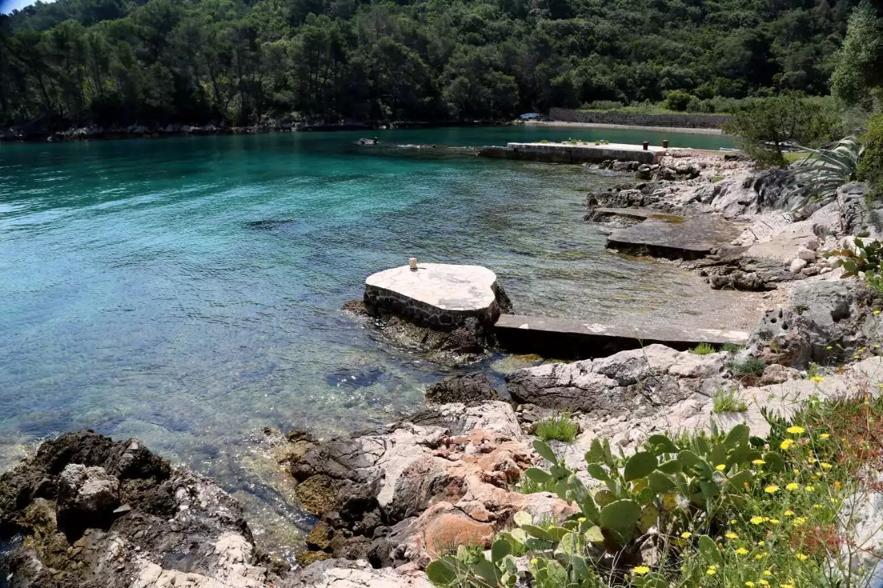 Villa 450m² in Croatia, Starigrad. Priced at 1050000€ rent photo-4