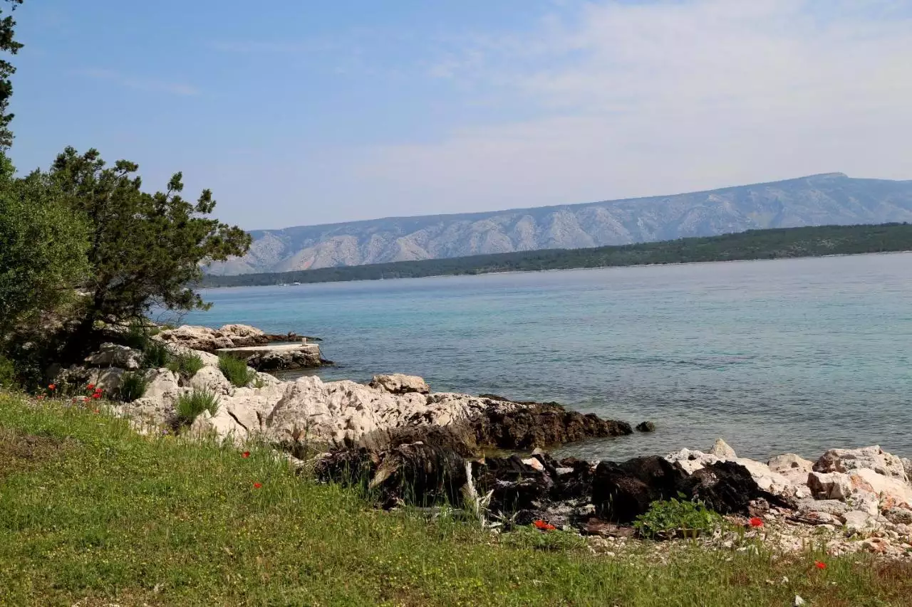 Villa 450m² in Croatia, Starigrad. Priced at 1050000€ rent photo-5