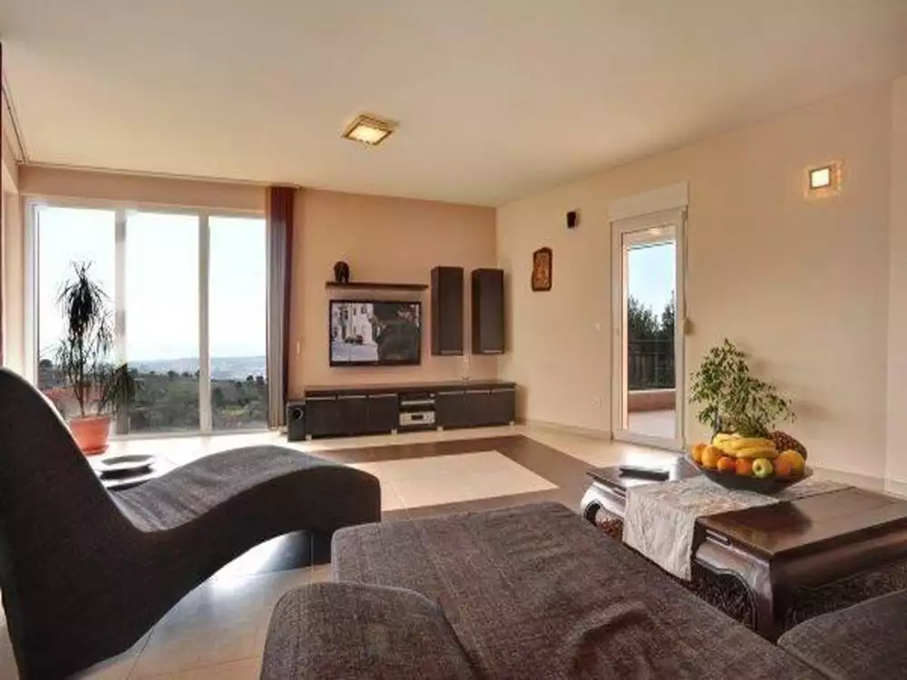 Villa 450m² in Croatia, Solin. Priced at 1500000€ rent photo-6