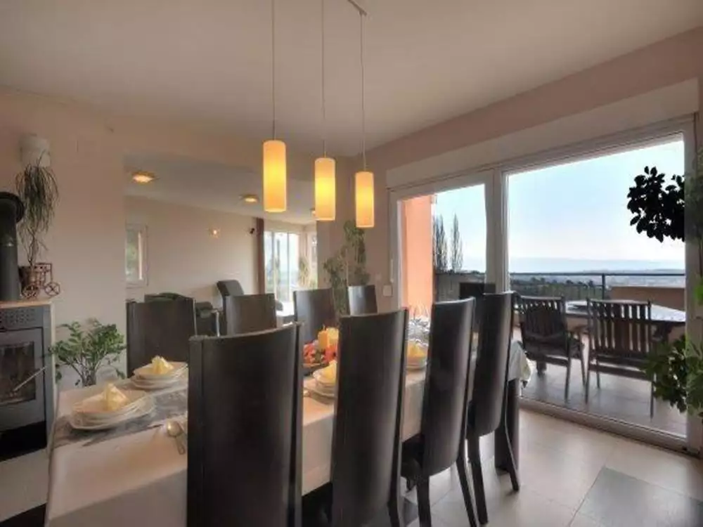 Villa 450m² in Croatia, Solin. Priced at 1500000€ rent photo-9