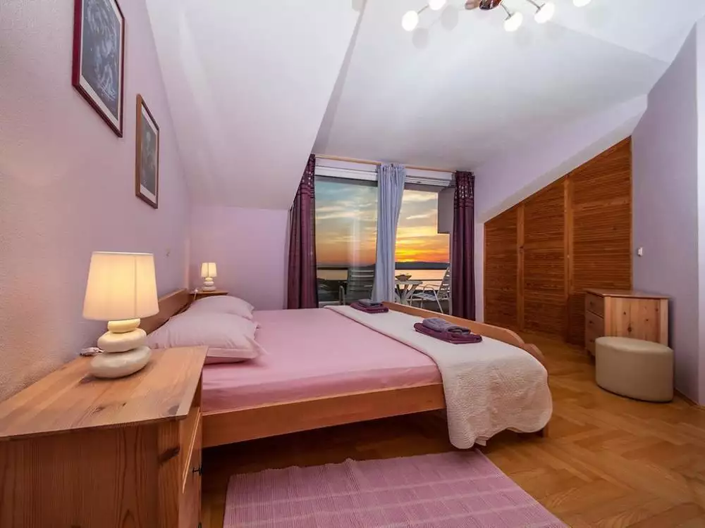 Villa 350m² in Croatia, Makarska. Priced at 920000€ rent photo-10