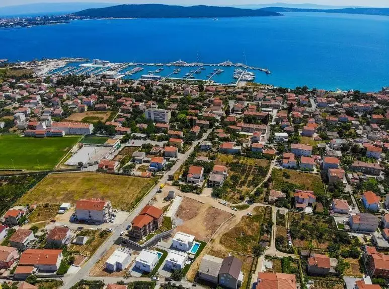 Villa 140m² in Croatia, Kastela. Priced at 620000€ rent photo-6