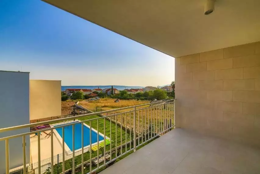Villa 140m² in Croatia, Kastela. Priced at 620000€ rent photo-10