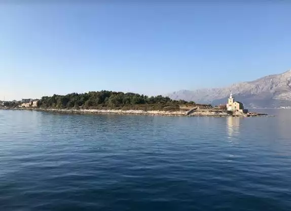 Villa 650m² in Croatia, Sucuraj. Priced at 1100000€ rent photo-3