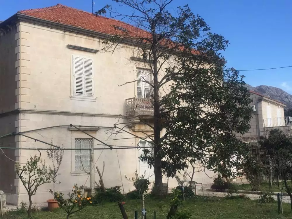 Villa 250m² in Croatia, Mokosica. Priced at 1300000€ rent photo-1