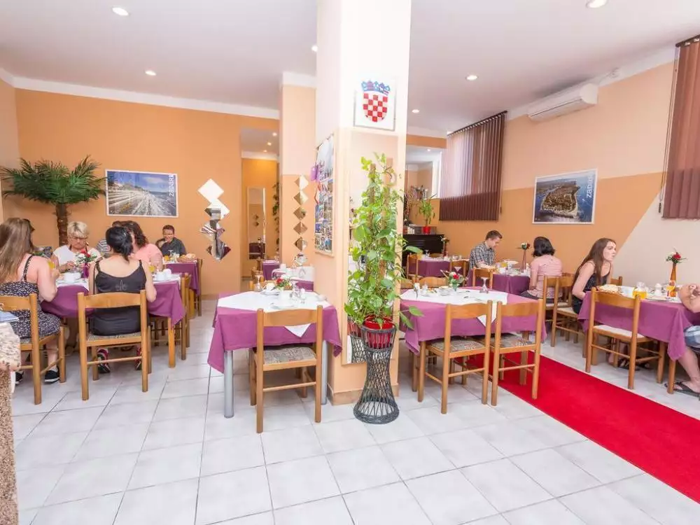 Hotels 1200m² in Croatia, Borik. Priced at 3000000€ rent photo-5