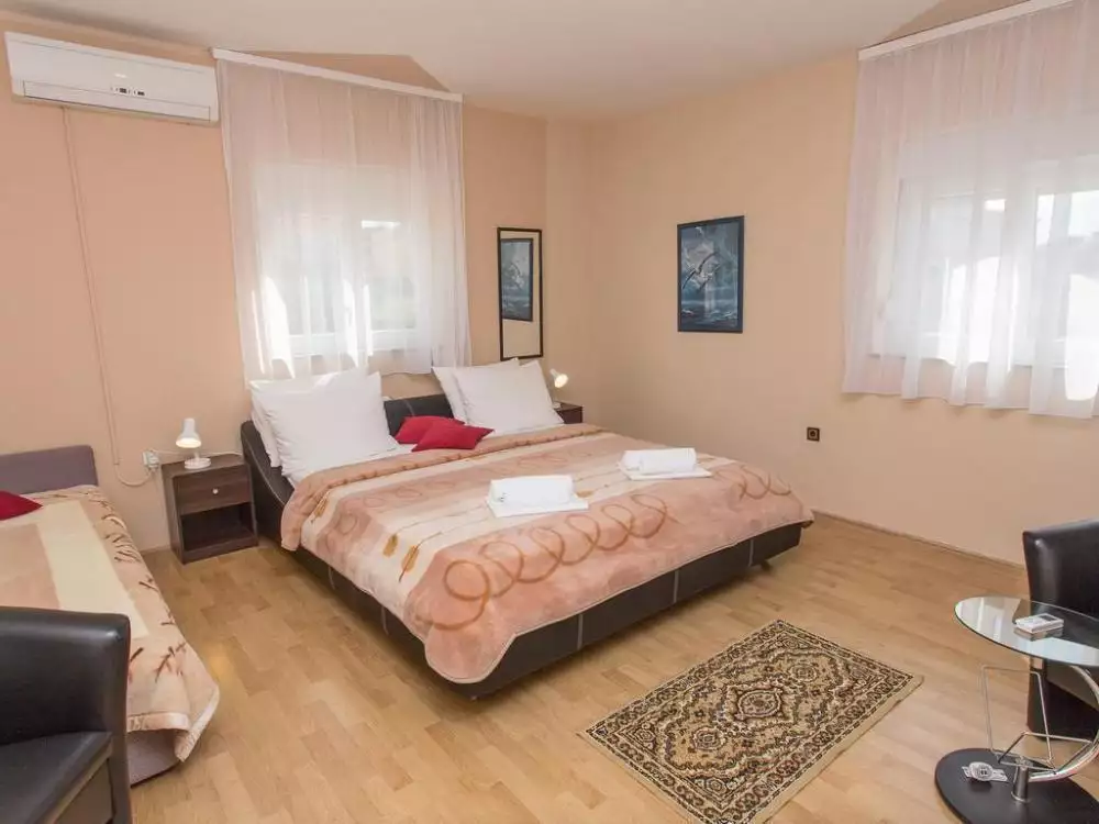 Hotels 1200m² in Croatia, Borik. Priced at 3000000€ rent photo-15
