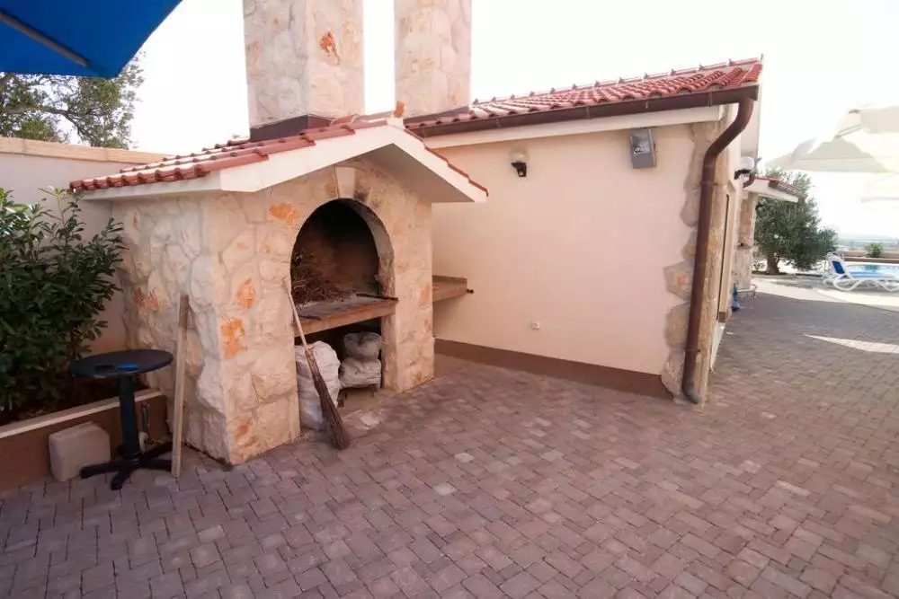 Hotels 650m² in Croatia, Primosten. Priced at 2200000€ rent photo-3