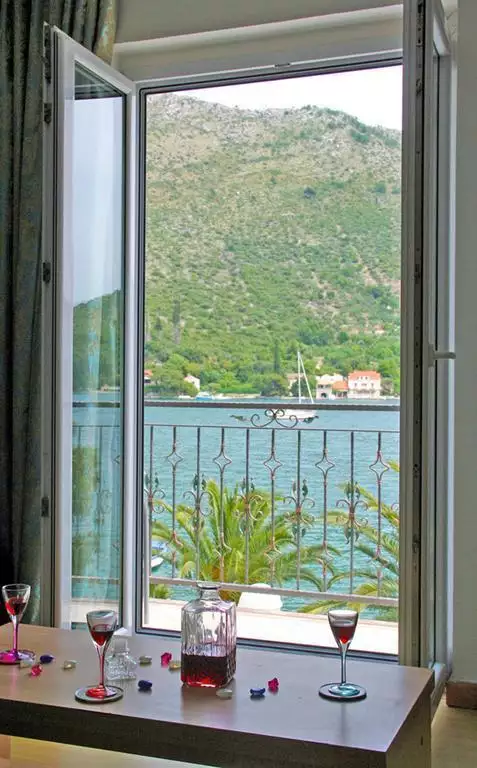 Hotels 825m² in Croatia, Dubrovnik. Priced at 1750000€ rent photo-14