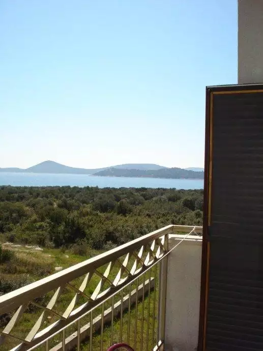 Hotels 397m² in Croatia, Tribunj. Priced at 640000€ rent photo-3