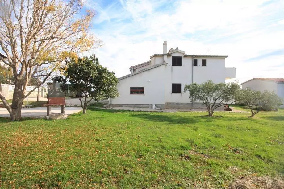 Hotels 397m² in Croatia, Tribunj. Priced at 640000€ rent photo-6