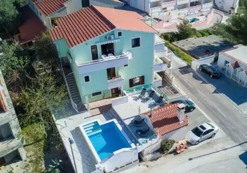 Hotels 460m² in Croatia, Ciovo. Priced at 1000000€ rent photo-5