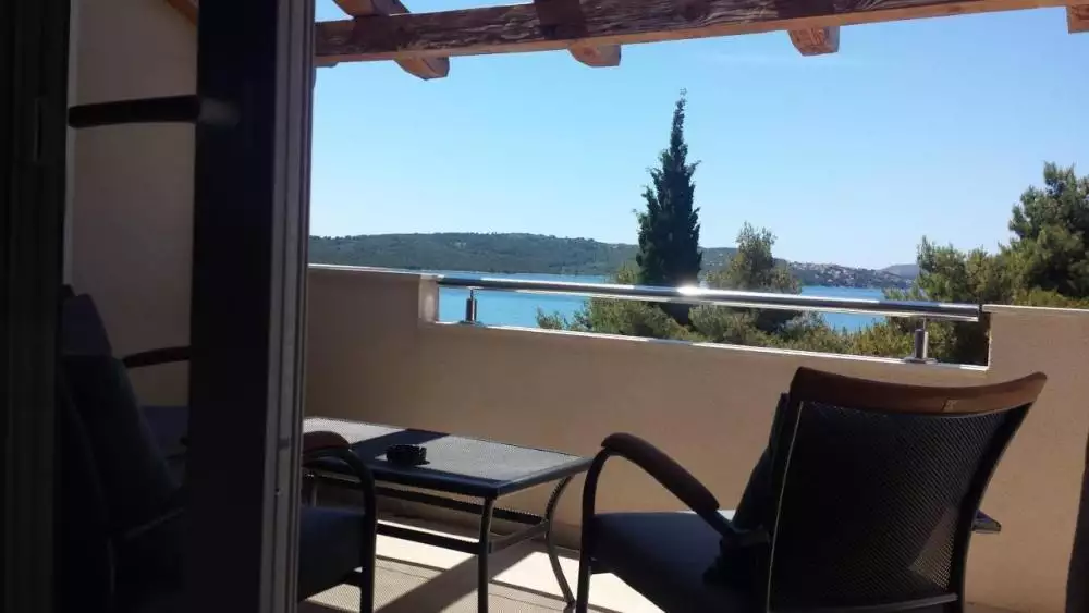 Hotels 460m² in Croatia, Ciovo. Priced at 1000000€ rent photo-19