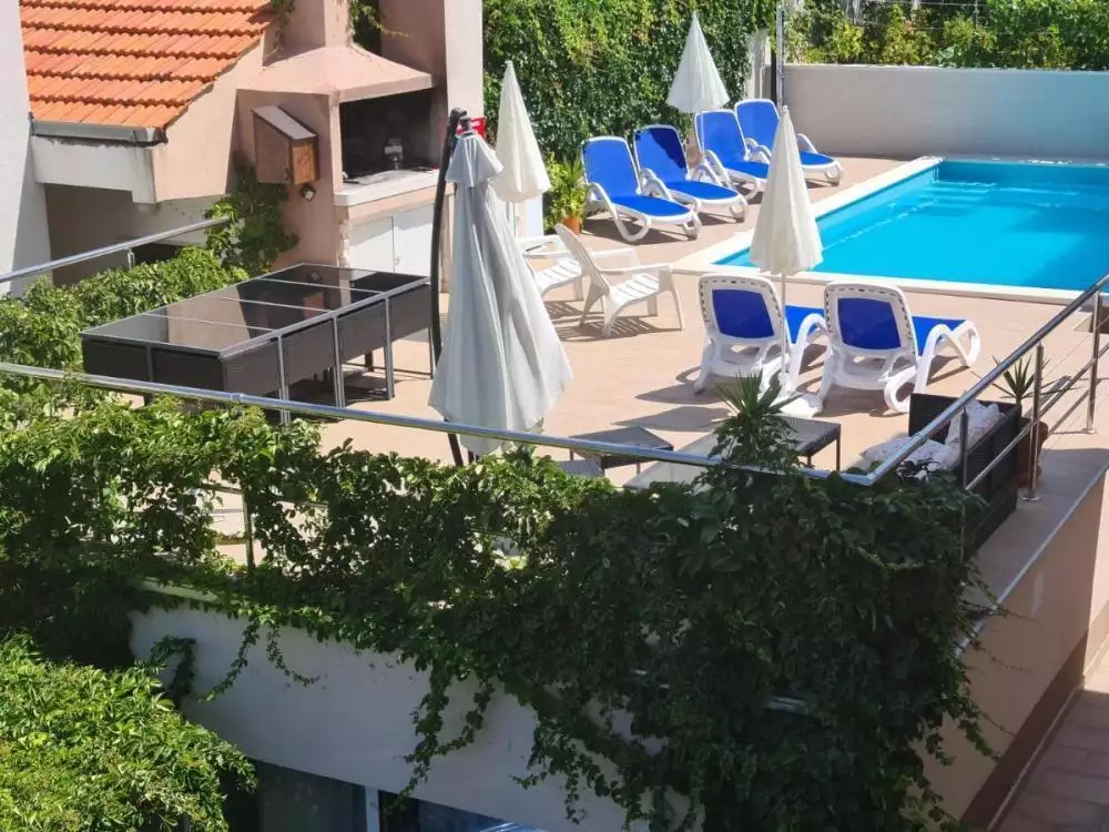 Hotels 460m² in Croatia, Ciovo. Priced at 1000000€ rent photo-22