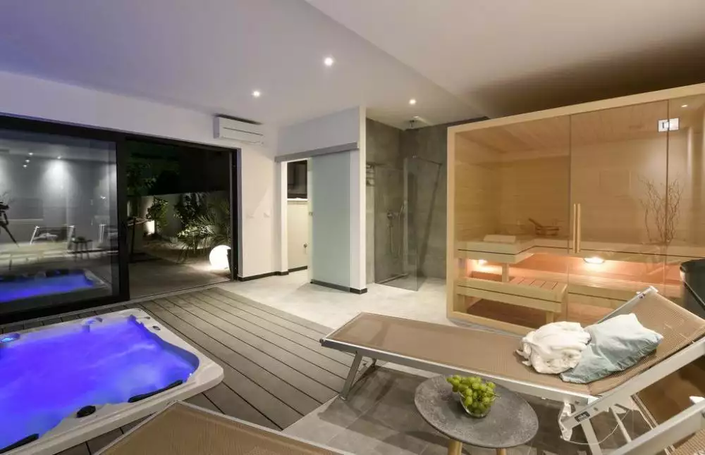Villa 355m² in Croatia, Zadar. Priced at 2000000€ rent photo-7