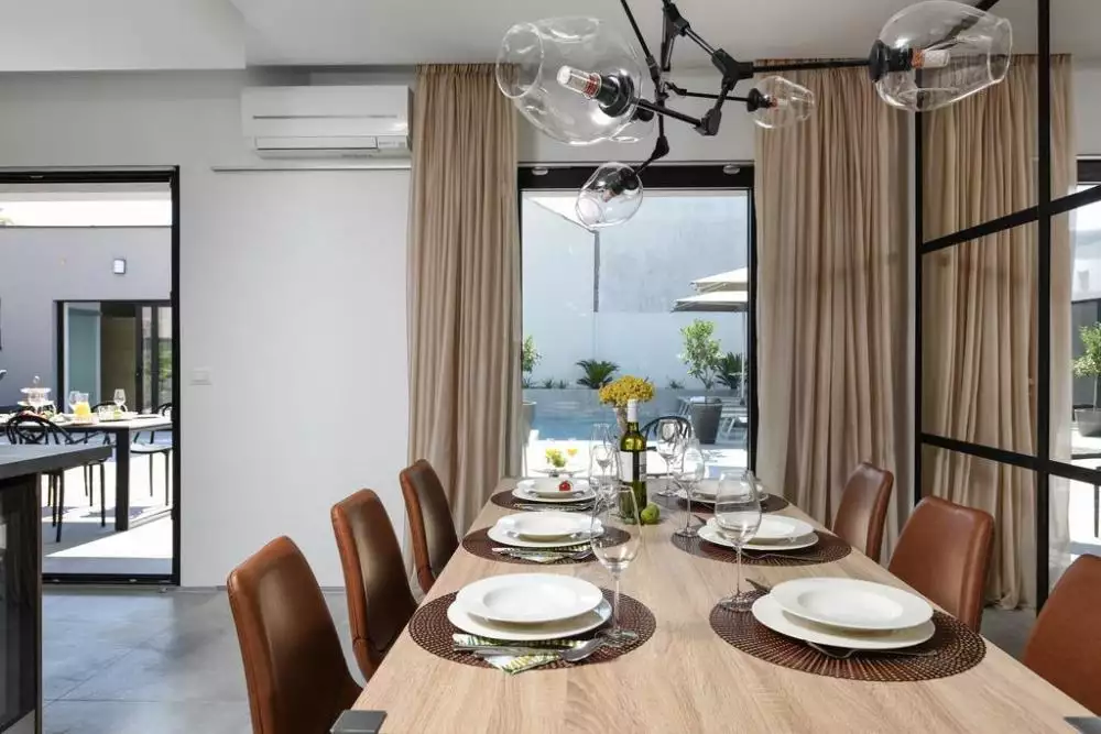 Villa 355m² in Croatia, Zadar. Priced at 2000000€ rent photo-11