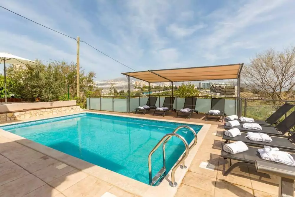 Villa 200m² in Croatia, Trstenik. Priced at 1500000€ rent photo-3